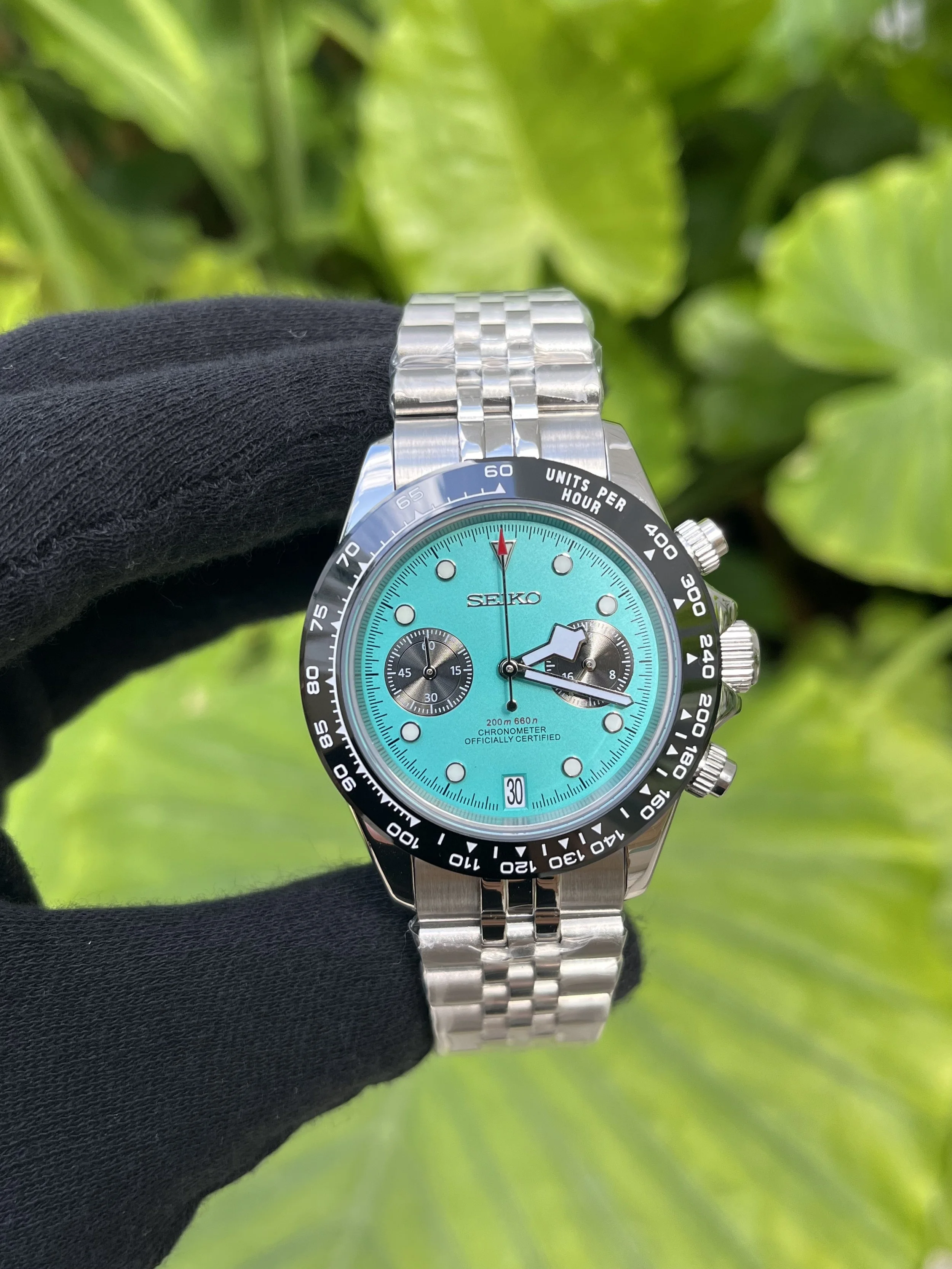 腕時計 カスタム vk64 mod Flamingo Blue Chrono - VK64 — Watch Mod